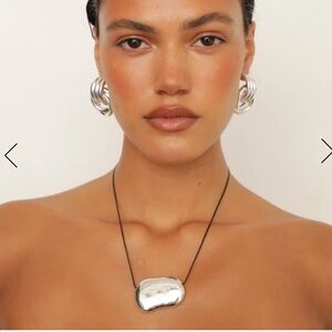 Heaven Mayhem Julia Silver Necklace